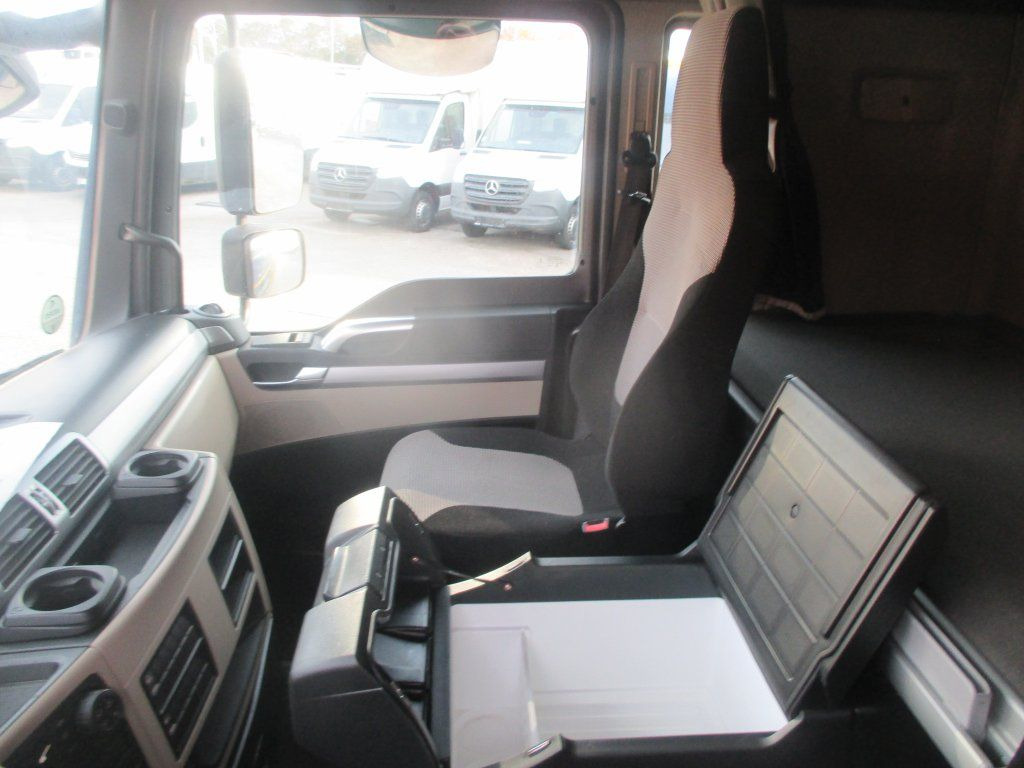 Тентованный грузовик MAN TGL 12.250: фото 14