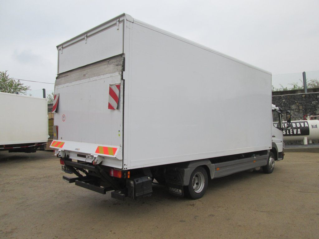 Mercedes-Benz Atego 816 EURO 5 - Грузовик с закрытым кузовом: фото 4 Mercedes-Benz Atego 816 EURO 5 - Грузовик с закрытым кузовом: фото 4