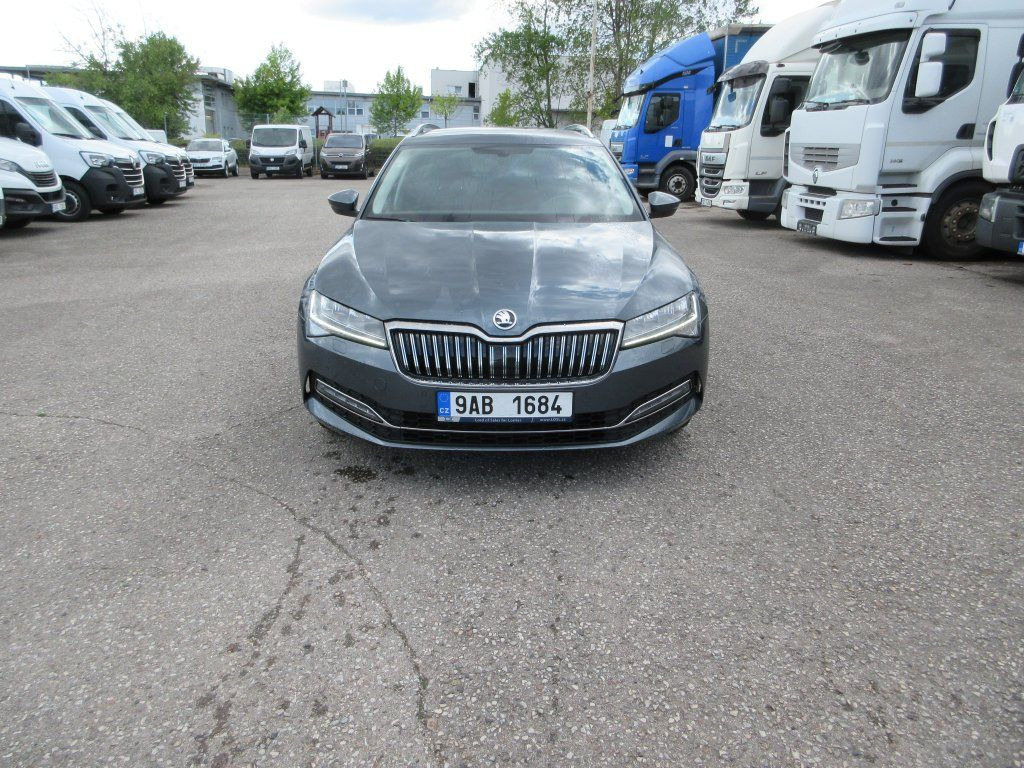 Skoda 2.0 Tdi Style - Универсал: фото 4 Skoda 2.0 Tdi Style - Универсал: фото 4