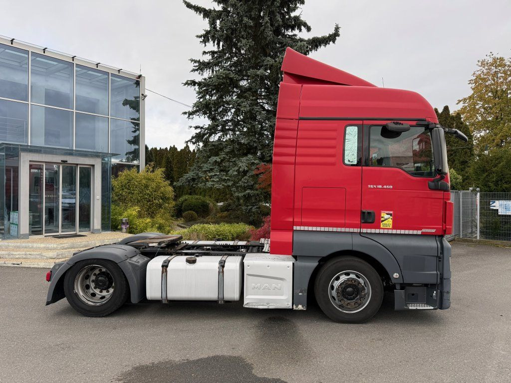 MAN TGX18.460 EURO 6 MEGA/lowdeck NEW TACHO RETARDER - Тягач: фото 3 MAN TGX18.460 EURO 6 MEGA/lowdeck NEW TACHO RETARDER - Тягач: фото 3