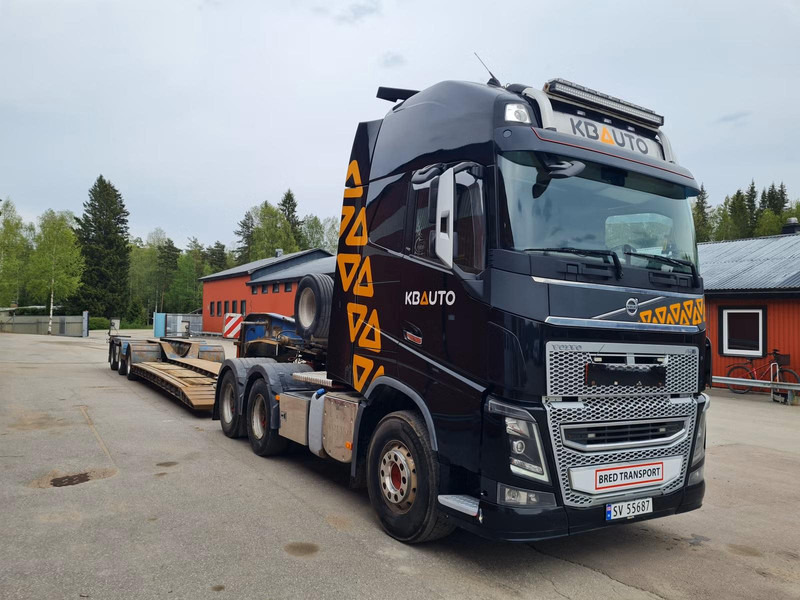 Volvo FH16 750 | 6x4 | ADR | 100 TON | ADR EXll, EXlll, AT | RETARDER | 100 TON VOLVO + VANG - Тягач: фото 2 Volvo FH16 750 | 6x4 | ADR | 100 TON | ADR EXll, EXlll, AT | RETARDER | 100 TON VOLVO + VANG - Тягач: фото 2