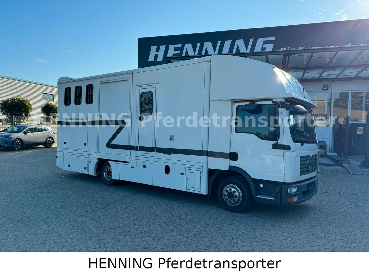 MAN TGL 8.180 4x2 - Грузовик для перевозки животных: фото 1 MAN TGL 8.180 4x2 - Грузовик для перевозки животных: фото 1