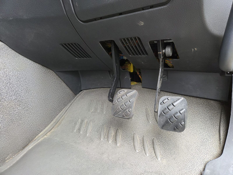 Renault Premium 380dxi в лизинг Renault Premium 380dxi: фото 9