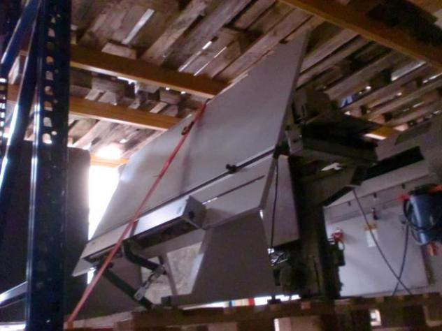 Hatchet/MAN Roland 780-425 printing plate punching machine - Печатное оборудование: фото 1 Hatchet/MAN Roland 780-425 printing plate punching machine - Печатное оборудование: фото 1