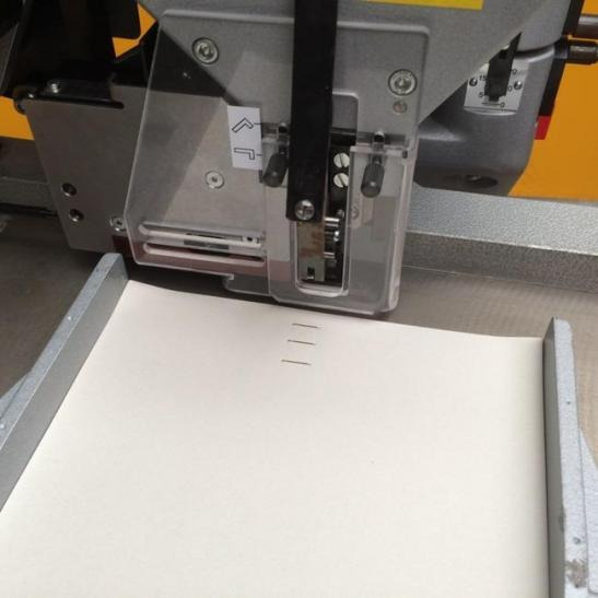 Hohner Economy 25/40 wire stapling machine - Печатное оборудование: фото 3 Hohner Economy 25/40 wire stapling machine - Печатное оборудование: фото 3