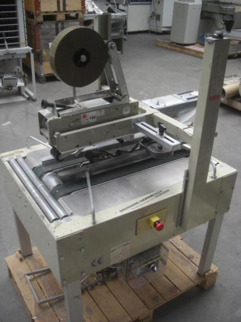 Normpack Tapemat NCG 320 automatic folding carton sealing machine - Упаковочное оборудование: фото 1 Normpack Tapemat NCG 320 automatic folding carton sealing machine - Упаковочное оборудование: фото 1