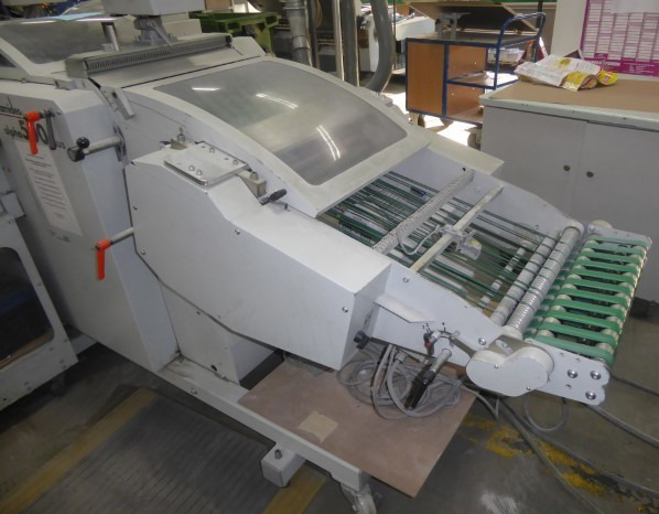 Stacking display Palamides alpha 500 - Фальцовщик: фото 3 Stacking display Palamides alpha 500 - Фальцовщик: фото 3