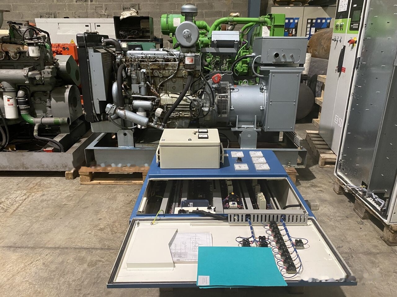 SDMO 70 kVa Perkins diesel - Электрогенератор: фото 1 SDMO 70 kVa Perkins diesel - Электрогенератор: фото 1