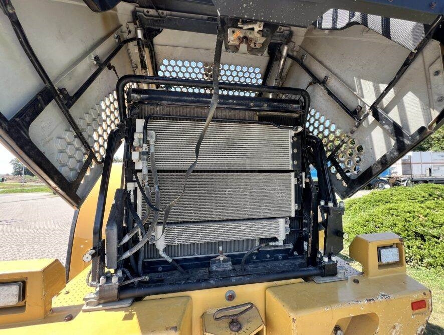 Колёсный погрузчик CAT 966M: фото 16