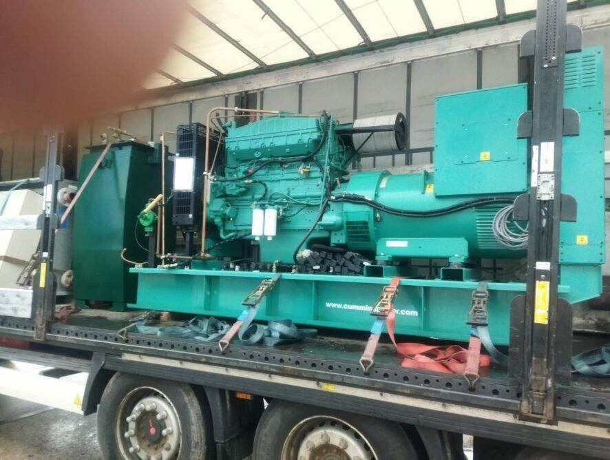 Cummins Generator Cummins C440 D5 - Электрогенератор: фото 1 Cummins Generator Cummins C440 D5 - Электрогенератор: фото 1