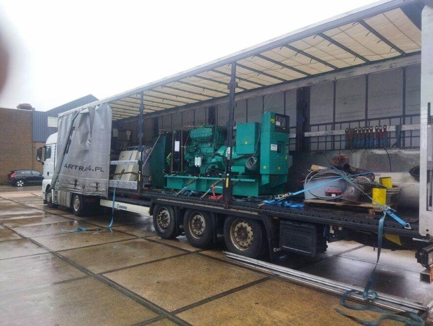 Cummins Generator Cummins C440 D5 - Электрогенератор: фото 3 Cummins Generator Cummins C440 D5 - Электрогенератор: фото 3