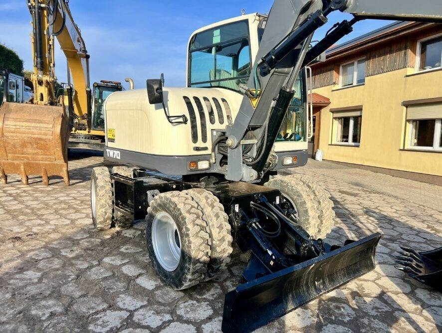 Terex TW70 - Колёсный экскаватор: фото 2 Terex TW70 - Колёсный экскаватор: фото 2