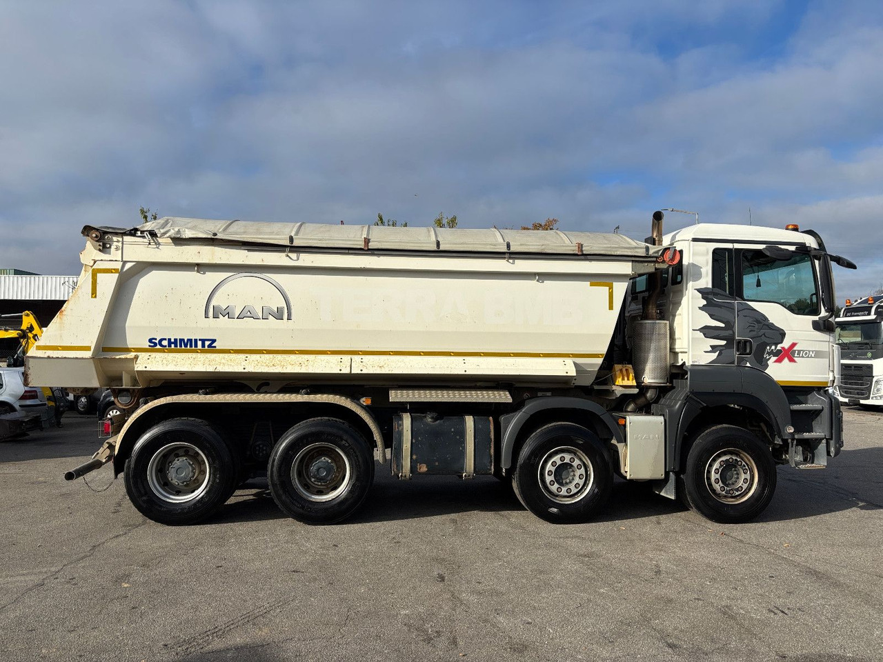 MAN TGS41.510 8x4 Schmitz Muldenkipper Retarder/19m³ в лизинг MAN TGS41.510 8x4 Schmitz Muldenkipper Retarder/19m³: фото 7 MAN TGS41.510 8x4 Schmitz Muldenkipper Retarder/19m³ в лизинг MAN TGS41.510 8x4 Schmitz Muldenkipper Retarder/19m³: фото 7
