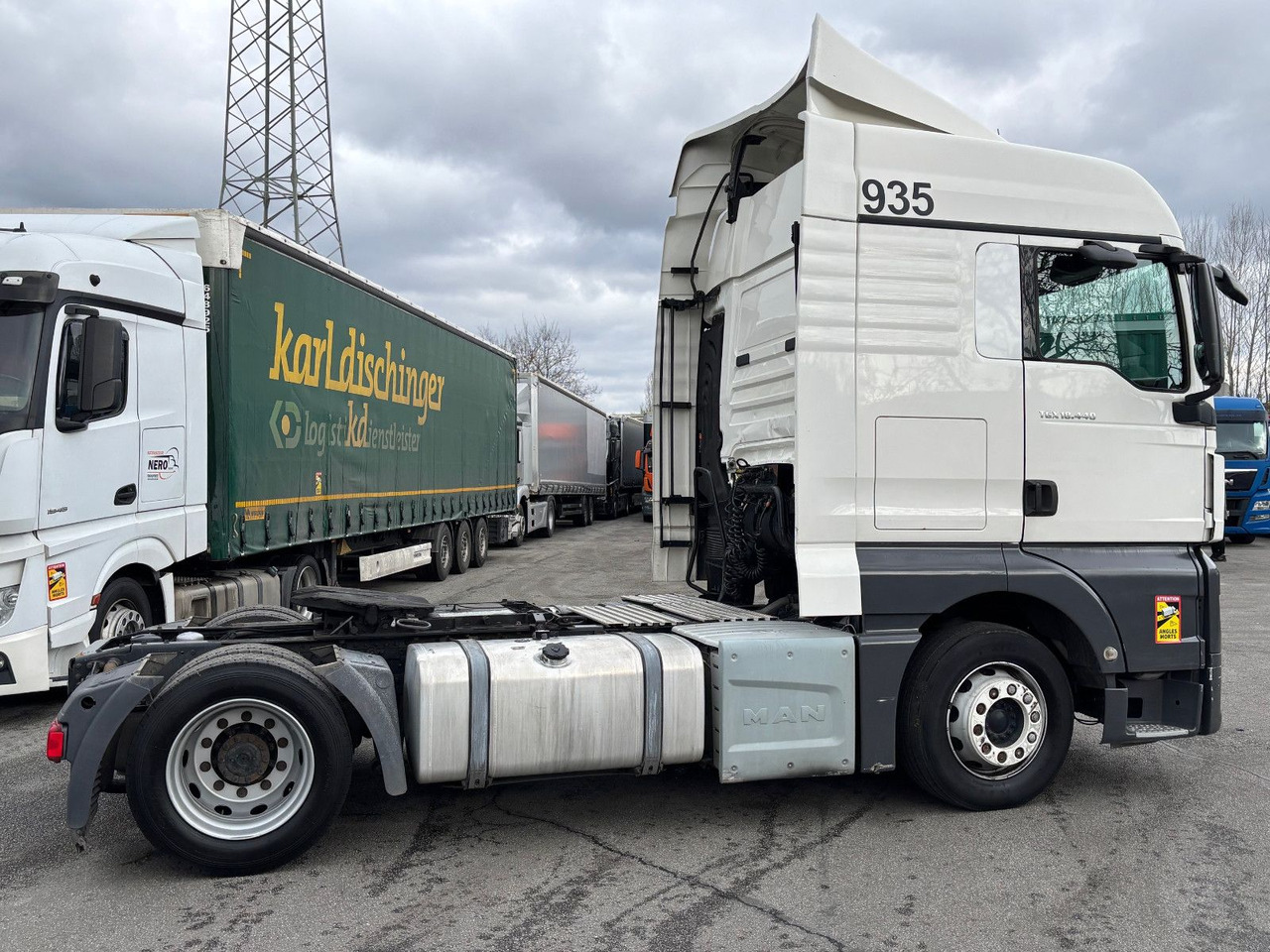 Фото интерьера 1: Тягач MAN TGX 18.440/Retarder/Hubsattelkupplung/Navi