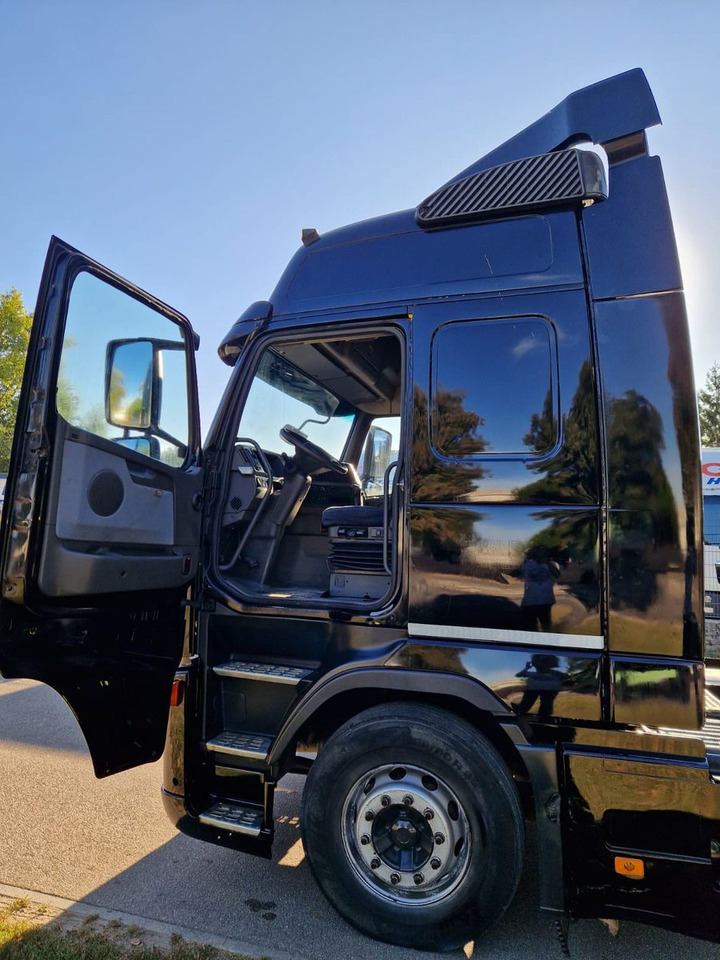 Volvo FH 560 TOP ZUSTAND - Тягач: фото 4 Volvo FH 560 TOP ZUSTAND - Тягач: фото 4