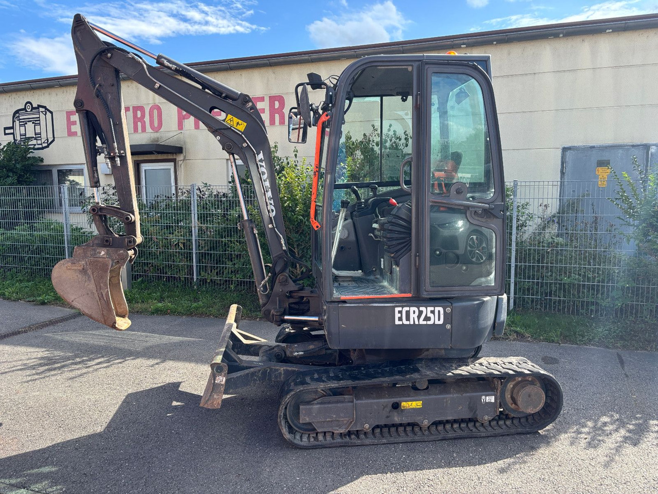 Volvo ECR 25 D - Мини-экскаватор: фото 3 Volvo ECR 25 D - Мини-экскаватор: фото 3