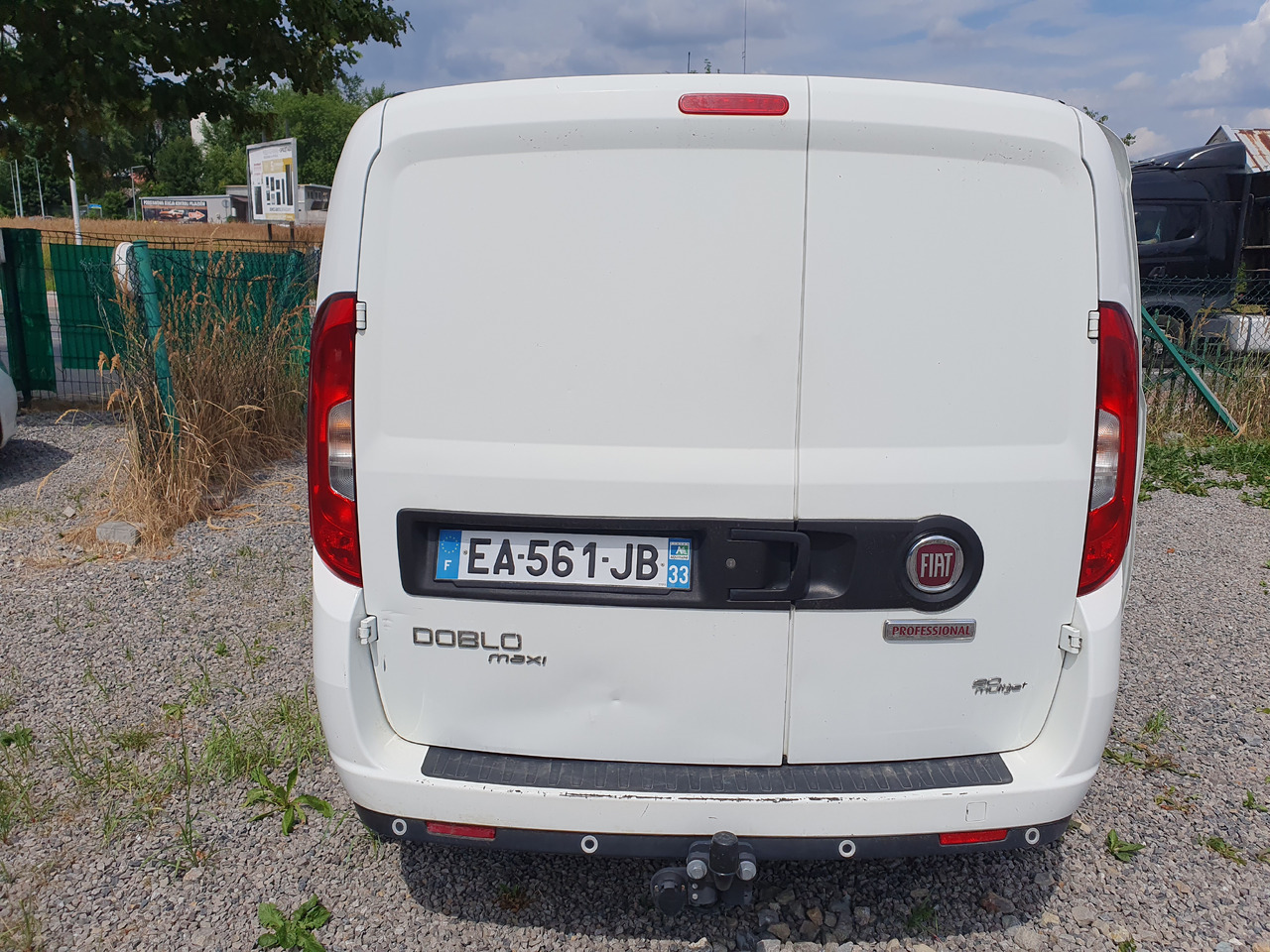 FIAT DOBLO 1.6 LONG CHLODNIA MROZNIA carrier + 230 V KLIMA EURO6 - Фургон-рефрижератор: фото 5 FIAT DOBLO 1.6 LONG CHLODNIA MROZNIA carrier + 230 V KLIMA EURO6 - Фургон-рефрижератор: фото 5