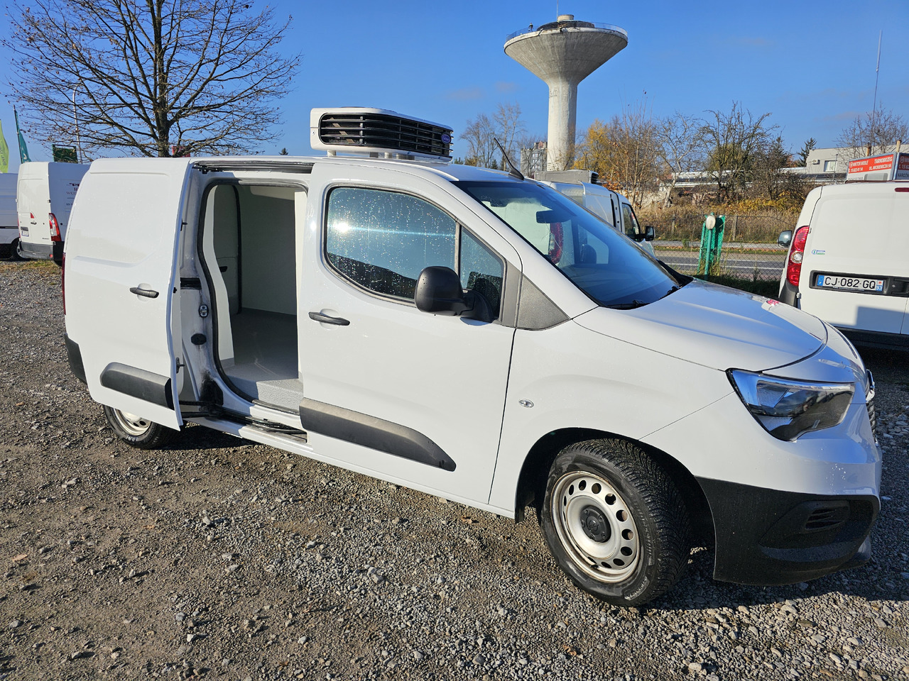 OPEL COMBO MAXI LONG CHLODNIA MROZNIA CARRIER KLIMA EURO6 - Фургон-рефрижератор: фото 4 OPEL COMBO MAXI LONG CHLODNIA MROZNIA CARRIER KLIMA EURO6 - Фургон-рефрижератор: фото 4