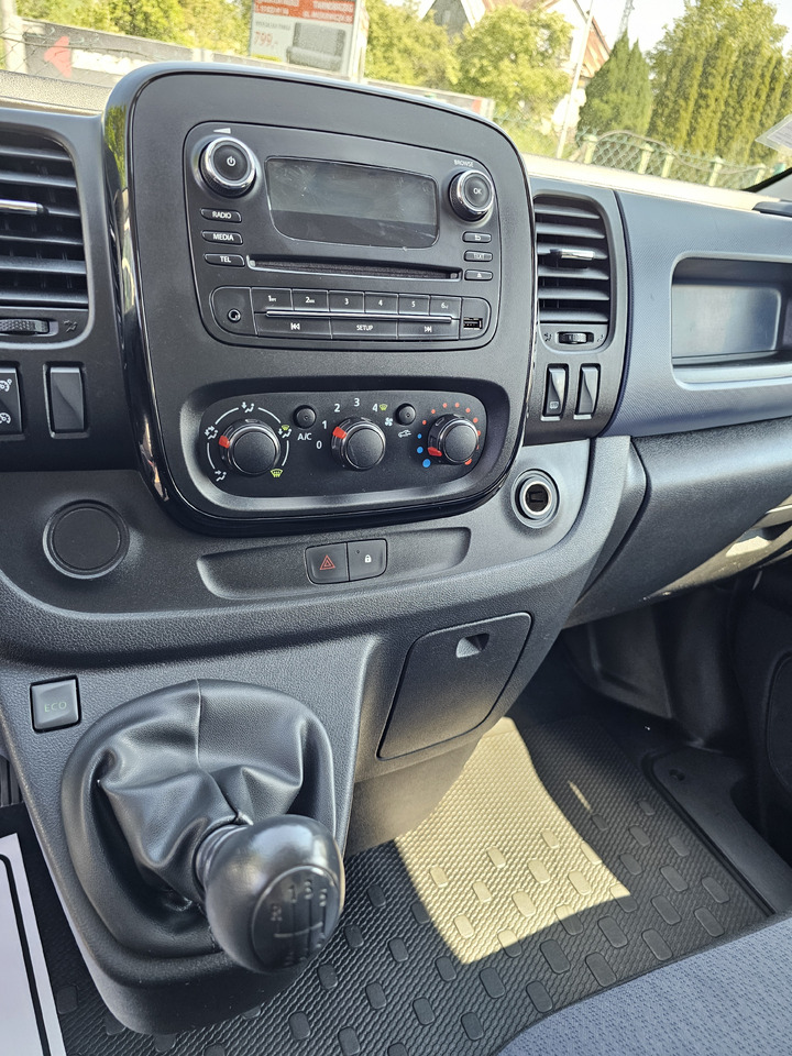 RENAULT TRAFIC L2H1 CHLODNIA MROZNIA CARRIER+230V KLIMA KAMERA EURO6 - Фургон-рефрижератор: фото 4 RENAULT TRAFIC L2H1 CHLODNIA MROZNIA CARRIER+230V KLIMA KAMERA EURO6 - Фургон-рефрижератор: фото 4