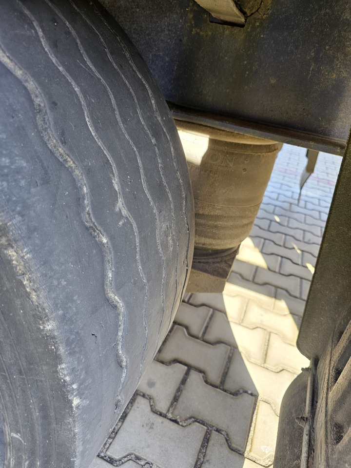 Тентованный грузовик VOLVO FH460 ZESTAW TANDEM 120 M3 PRZEJAZDOWY + PRZYCZEPA FIRANKA SAF: фото 27 Тентованный грузовик VOLVO FH460 ZESTAW TANDEM 120 M3 PRZEJAZDOWY + PRZYCZEPA FIRANKA SAF: фото 27