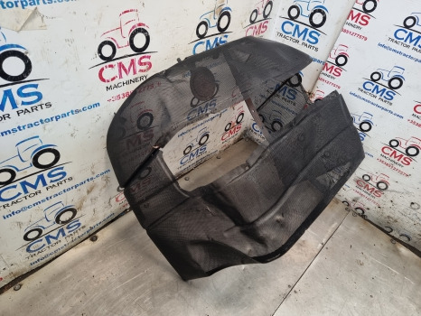 Решётка радиатора Case Mxm120, 130, 140, Front Nose Cone Grille, Grill Panel 82026815, 82036300: фото 8 Решётка радиатора Case Mxm120, 130, 140, Front Nose Cone Grille, Grill Panel 82026815, 82036300: фото 8