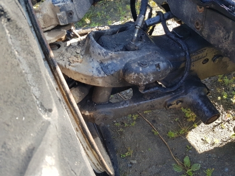 Claas Renault 656 Rx/rz Front Rear Axle, Engine, Transmission, Lift, Frame Parts - Двигатель: фото 3 Claas Renault 656 Rx/rz Front Rear Axle, Engine, Transmission, Lift, Frame Parts - Двигатель: фото 3