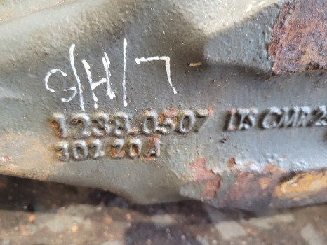 Claas Scorpion 732, 736, 741 Front Axle Housing Lhs Rhs 12380507, 0019215710 - Передняя ось: фото 2 Claas Scorpion 732, 736, 741 Front Axle Housing Lhs Rhs 12380507, 0019215710 - Передняя ось: фото 2