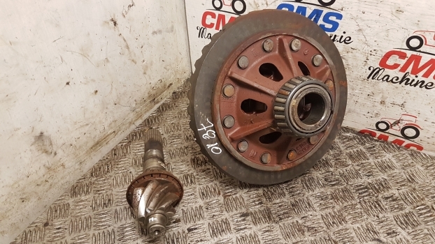 Ford 10, 100, 600 Rear Bevel Gear Differential E0nn4209ca, E0nn4610da, 83927041 - Дифференциал для Тракторов: фото 5 Ford 10, 100, 600 Rear Bevel Gear Differential E0nn4209ca, E0nn4610da, 83927041 - Дифференциал для Тракторов: фото 5