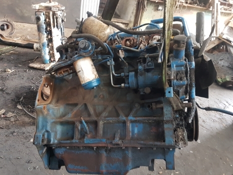 Ford 4830, 5030 Engine Complete Parts Only F0nn6015ca, F0nn6010ca, F0nn6300fb - Двигатель для Сельскохозяйственной техники: фото 1 Ford 4830, 5030 Engine Complete Parts Only F0nn6015ca, F0nn6010ca, F0nn6300fb - Двигатель для Сельскохозяйственной техники: фото 1