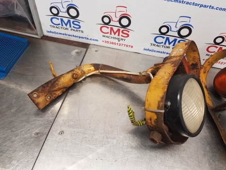 Ford 550, 555, 655 Working Lighs Assembly 83930993, E1nn13n083bc12z - Свет/ Освещение для Экскаваторов-погрузчиков: фото 4 Ford 550, 555, 655 Working Lighs Assembly 83930993, E1nn13n083bc12z - Свет/ Освещение для Экскаваторов-погрузчиков: фото 4