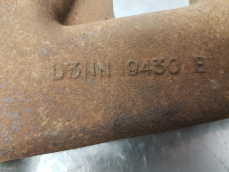 Ford 6610 Exhaust Manifold D3nn9430b, 1837151, 81837151 - Выпускной коллектор для Тракторов: фото 3 Ford 6610 Exhaust Manifold D3nn9430b, 1837151, 81837151 - Выпускной коллектор для Тракторов: фото 3