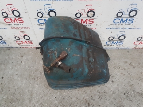 Ford 7600 Fuel Tank Q Cab D5nn9002g, 83906888 - Топливный бак для Тракторов: фото 4 Ford 7600 Fuel Tank Q Cab D5nn9002g, 83906888 - Топливный бак для Тракторов: фото 4