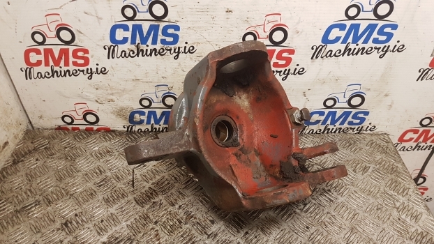 Ford New Holland Fiat 8160 Front Steering Knuckle Spindle Lhs 5171554, 5171533 - Поворотный кулак для Тракторов: фото 4 Ford New Holland Fiat 8160 Front Steering Knuckle Spindle Lhs 5171554, 5171533 - Поворотный кулак для Тракторов: фото 4