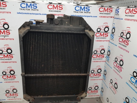 Радиатор Ford Ts, 5640, 6640, 7740  Engine Water Cooling Radiator 82015103, 82015097: фото 9