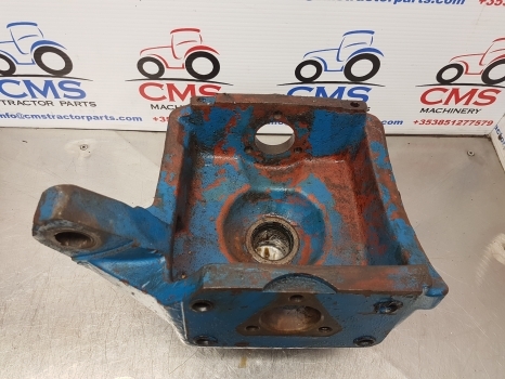 Ford Tw15, Tw25, 8210, 7910 Front Axle Swivel Housing Rhs Zp4472353331, 83945667 - Поворотный кулак для Тракторов: фото 4 Ford Tw15, Tw25, 8210, 7910 Front Axle Swivel Housing Rhs Zp4472353331, 83945667 - Поворотный кулак для Тракторов: фото 4