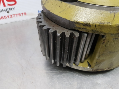 John Deere 3130, 3030, 3120, 2840 Rear Planetary Gear Assy T28828, T28834 - Задняя ось: фото 2 John Deere 3130, 3030, 3120, 2840 Rear Planetary Gear Assy T28828, T28834 - Задняя ось: фото 2