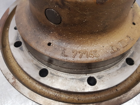 John Deere 6000, Se 6400 Rear Axle Differential Complete L77514, L80102, L113016 - Задняя ось: фото 4 John Deere 6000, Se 6400 Rear Axle Differential Complete L77514, L80102, L113016 - Задняя ось: фото 4