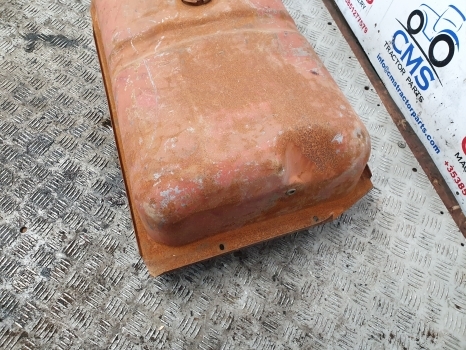 Massey Ferguson 135 Original Fuel Tank 897401m91, 897390m91, 897390m91 - Топливный бак для Тракторов: фото 3 Massey Ferguson 135 Original Fuel Tank 897401m91, 897390m91, 897390m91 - Топливный бак для Тракторов: фото 3