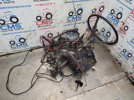 Massey Ferguson 290 Dash Steering Panel, Wheel, Wiring Loom 1674232m1 - Кабина и интерьер: фото 1 Massey Ferguson 290 Dash Steering Panel, Wheel, Wiring Loom 1674232m1 - Кабина и интерьер: фото 1