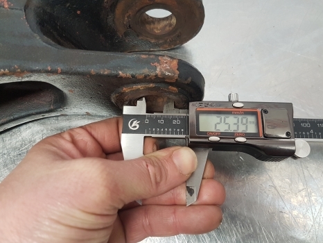 Massey Ferguson 4255, 4220 4000, 4100 Series Cross Shaft Lift Arm Lhs 3817639m91 - Гидравлика для Тракторов: фото 5 Massey Ferguson 4255, 4220 4000, 4100 Series Cross Shaft Lift Arm Lhs 3817639m91 - Гидравлика для Тракторов: фото 5