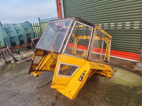 Massey Ferguson 50b, 50 Series, Cab Frame With Doors And Glasses 50b, 50amd - Кабина: фото 2 Massey Ferguson 50b, 50 Series, Cab Frame With Doors And Glasses 50b, 50amd - Кабина: фото 2