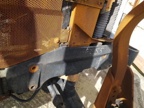 Massey Ferguson 5445, 5455, 5435, 5425 Front Axle Bracket 3777594m16 - Подвеска: фото 1 Massey Ferguson 5445, 5455, 5435, 5425 Front Axle Bracket 3777594m16 - Подвеска: фото 1