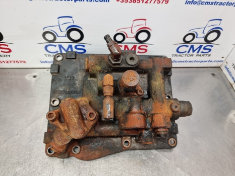 Massey Ferguson 5612, 5400, 5600, 5700, 6700 Hydraulic Pump Cover 4313856m1 - Гидравлика: фото 2 Massey Ferguson 5612, 5400, 5600, 5700, 6700 Hydraulic Pump Cover 4313856m1 - Гидравлика: фото 2