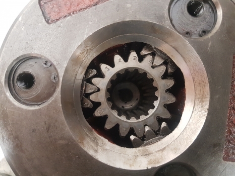 Massey Ferguson 6160 Front Axle Hub Rhs Ag105, 3764297m91, 3429986r2, 3764016 - Ступица для Тракторов: фото 4 Massey Ferguson 6160 Front Axle Hub Rhs Ag105, 3764297m91, 3429986r2, 3764016 - Ступица для Тракторов: фото 4