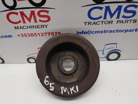 Massey Ferguson 65 Mk1 Engine Crankshaft Pulley 0670319, 31143721, 1641063m1 - Двигатель и запчасти: фото 1 Massey Ferguson 65 Mk1 Engine Crankshaft Pulley 0670319, 31143721, 1641063m1 - Двигатель и запчасти: фото 1