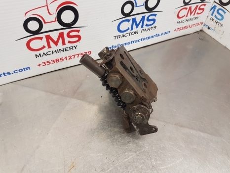 Massey Ferguson 675, 399, 372n, 375, 4225, 4255 Hydraulic Valve Assy 1679099m95 - Гидравлический клапан для Тракторов: фото 4 Massey Ferguson 675, 399, 372n, 375, 4225, 4255 Hydraulic Valve Assy 1679099m95 - Гидравлический клапан для Тракторов: фото 4