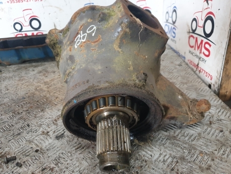 Massey Ferguson 699, 698 Front Swivel Housing Spindle Rhs 3426051m3 - Поворотный кулак для Тракторов: фото 2 Massey Ferguson 699, 698 Front Swivel Housing Spindle Rhs 3426051m3 - Поворотный кулак для Тракторов: фото 2