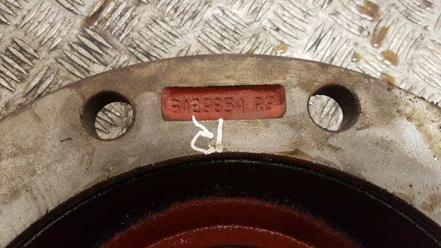 Massey Ferguson 8100 And 8200 Series Hub 3429854m2 - Ступица для Тракторов: фото 5 Massey Ferguson 8100 And 8200 Series Hub 3429854m2 - Ступица для Тракторов: фото 5