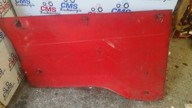 Massey Ferguson 8150 Front Side Panel Left 3713234m91 - Кузов и экстерьер для Тракторов: фото 2 Massey Ferguson 8150 Front Side Panel Left 3713234m91 - Кузов и экстерьер для Тракторов: фото 2