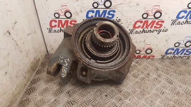 New Holland Tm, Tm150 Supersteer Front Axle Steering Spindle Rhs 5179271 - Поворотный кулак для Тракторов: фото 1 New Holland Tm, Tm150 Supersteer Front Axle Steering Spindle Rhs 5179271 - Поворотный кулак для Тракторов: фото 1